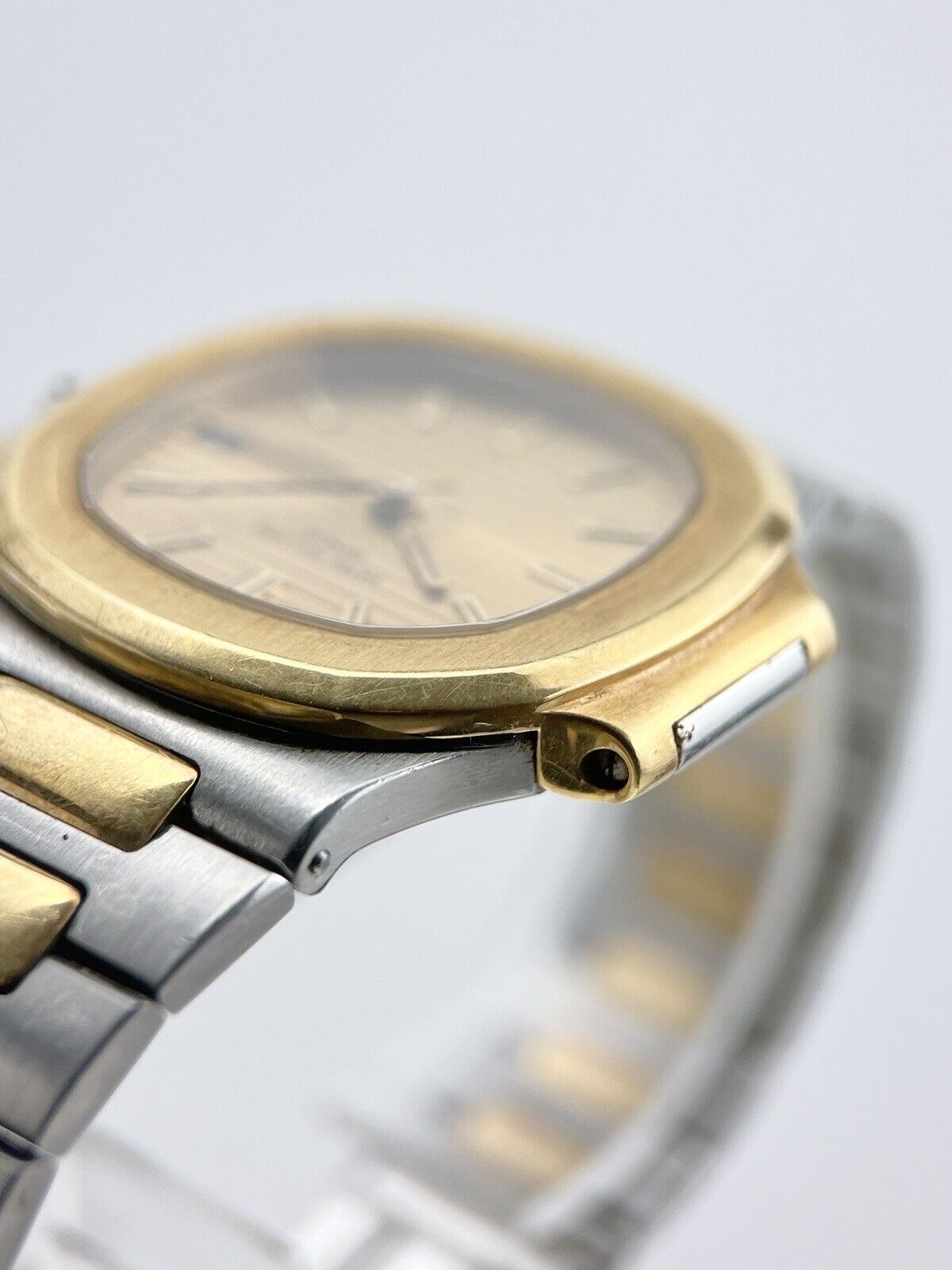 Patek Philippe Nautilus Automatic 37mm 18k Yellow Gold & Steel Casing 3800/1