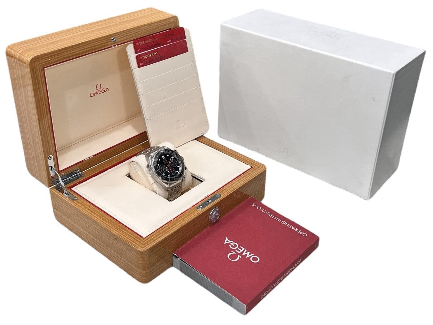 Omega Seamster Steel Black Dial 44mm Automatic Mens Watch 212.30.44.50.01.001