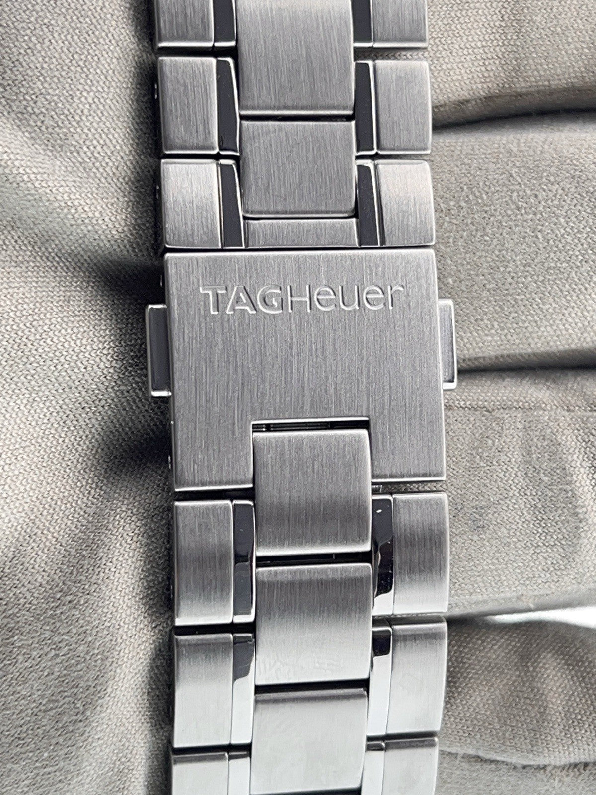 Tag Heuer Carrera Chrono Steel Black Dial 44mm Automatic Movement Men’s CV2A10
