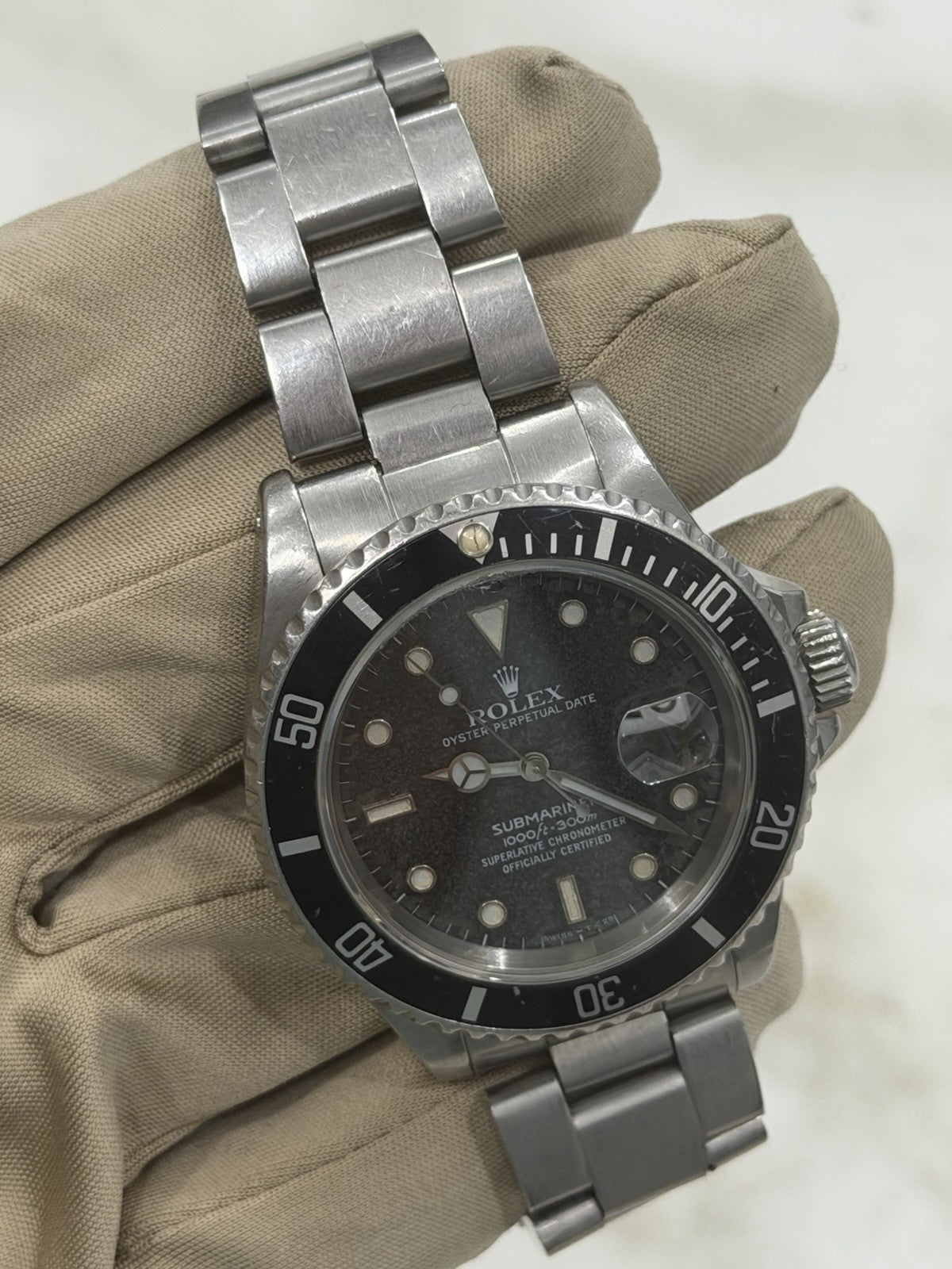 Rolex Submariner Date Stainless Steel Black Dial 40mm Automatic Mens Watch 16610