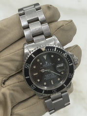 Rolex Submariner Date Stainless Steel Black Dial 40mm Automatic Mens Watch 16610