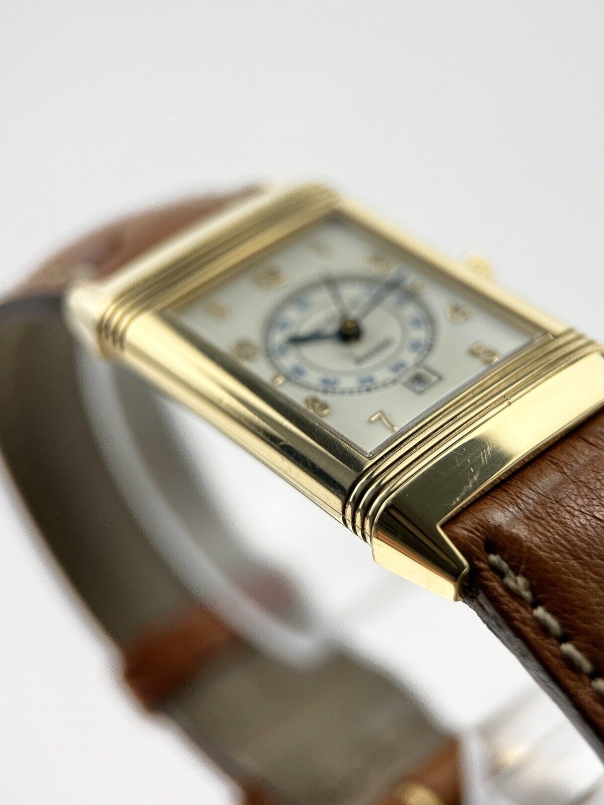 Jaeger-LeCoultre Reverse Classique 250.1.86 Quartz 23mm X 33mm 18k Yellow Gold