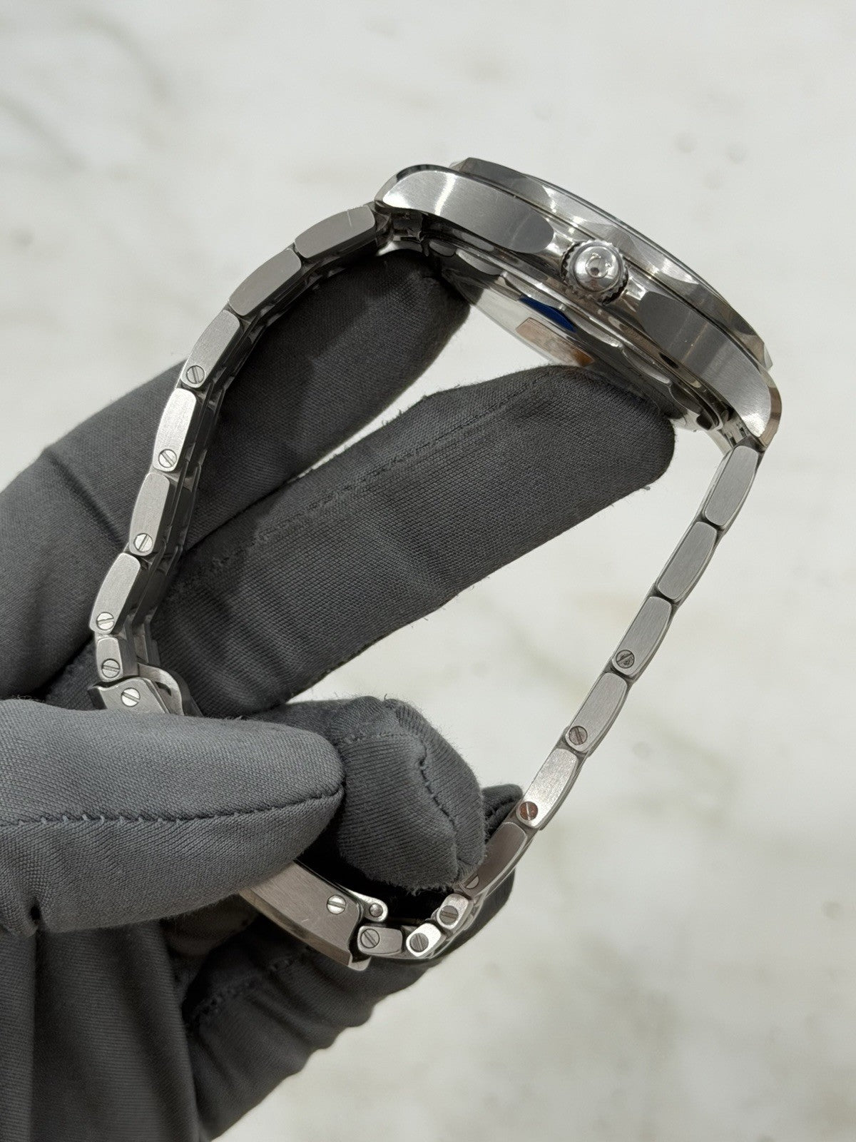 2023 Omega Seamaster Steel White Dial 42mm Automatic Watch 210.30.42.20.04.001