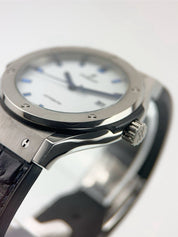 Hublot Classic Fusion Titanium White Dial 542.NX.2210.LR.JPN