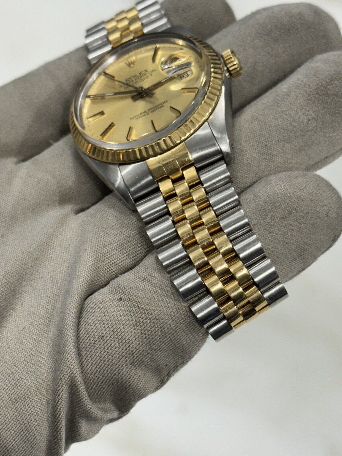 Rolex Datejust Yellow Gold And Stainless Steel 36mm Jubilee 16013 Champagne