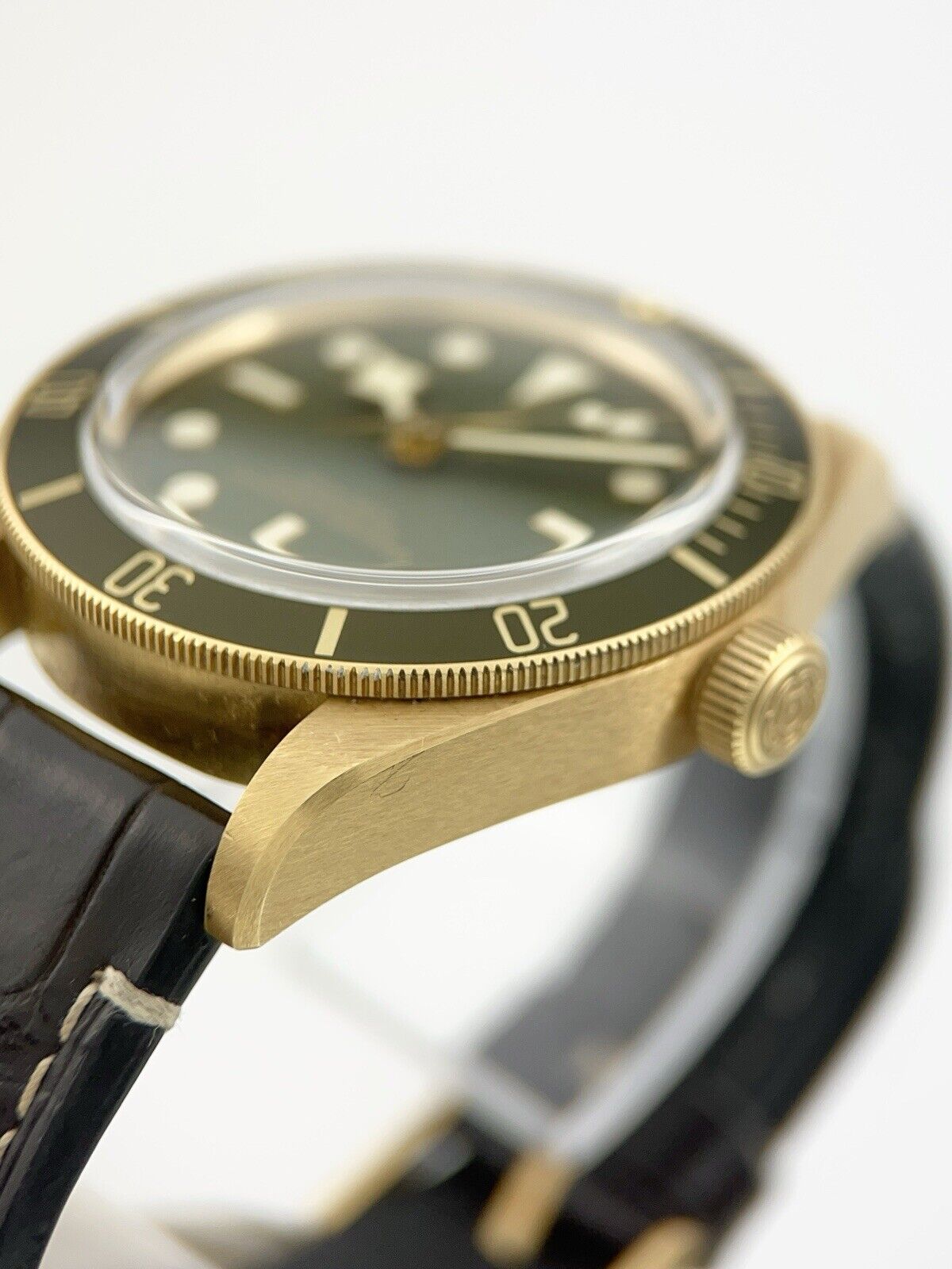 Tudor Black Bay 18k Yellow Gold Green Dial 39mm Automatic Men’s Watch 79018V