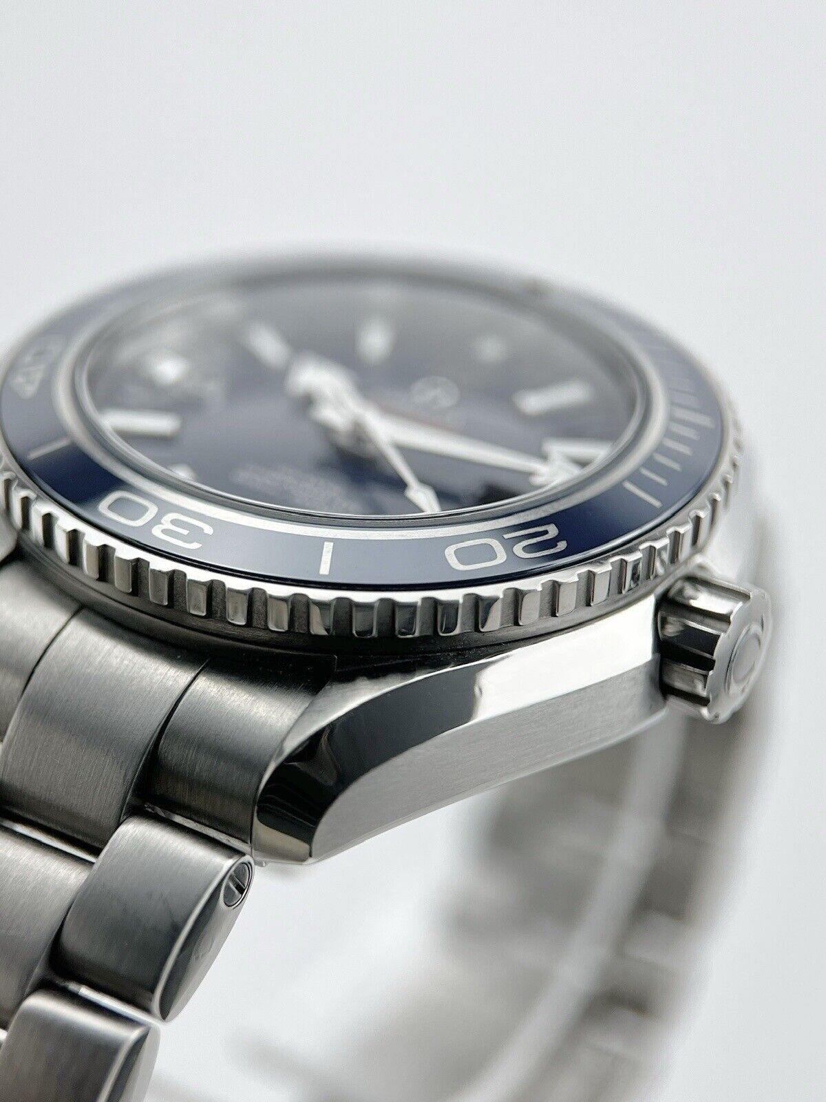 Omega Seamaster Automatic 37.5mm Blue Dial Titanium Watch 232.90.38.20.03.001