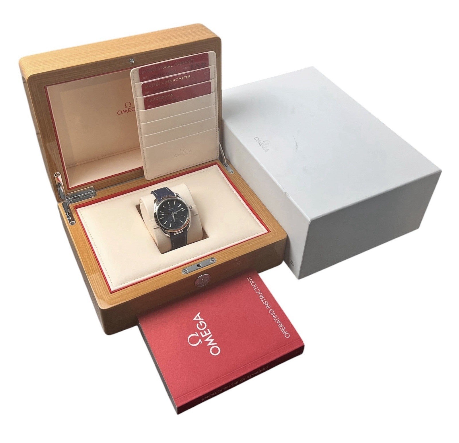 Omega Seamaster Aqua Tera Blue Dial Steel 41mm Automatic 220.12.41.21.03.002