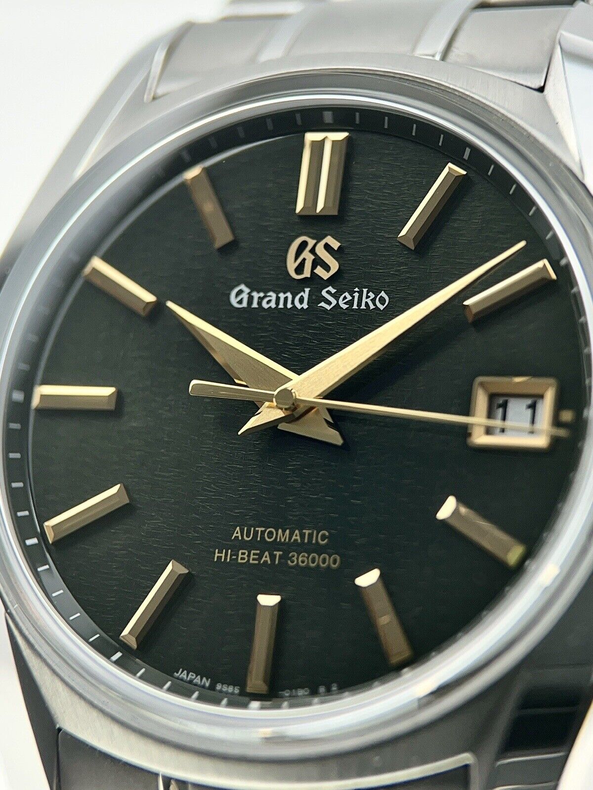 Grand Seiko Heritage Early Summer Steel Green 40mm Dial Automatic Men’s SBGH271