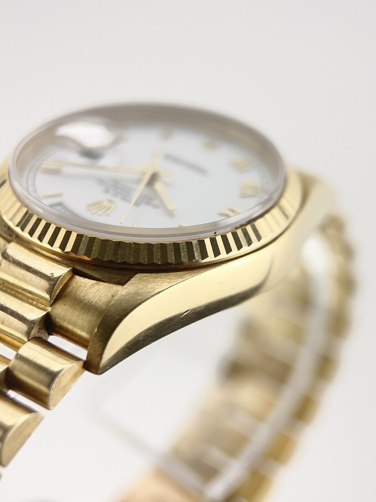 Rolex Day Date 18k Yellow Gold White Roman Dial 36mm Automatic Men’s Watch 18038