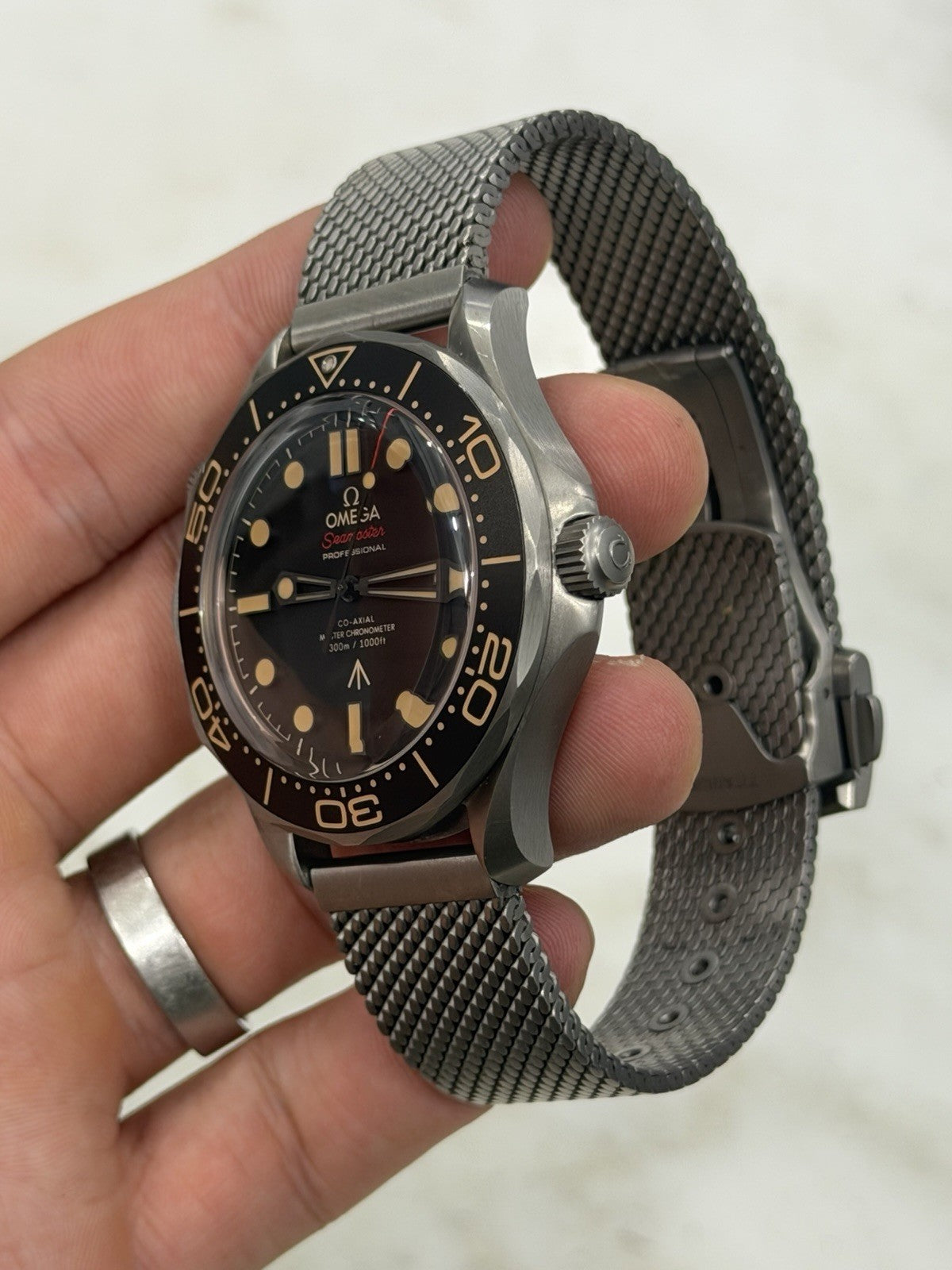 2020 Omega Seamaster NTTD James Bond No Time To Die Watch - 210.90.42.20.01.001