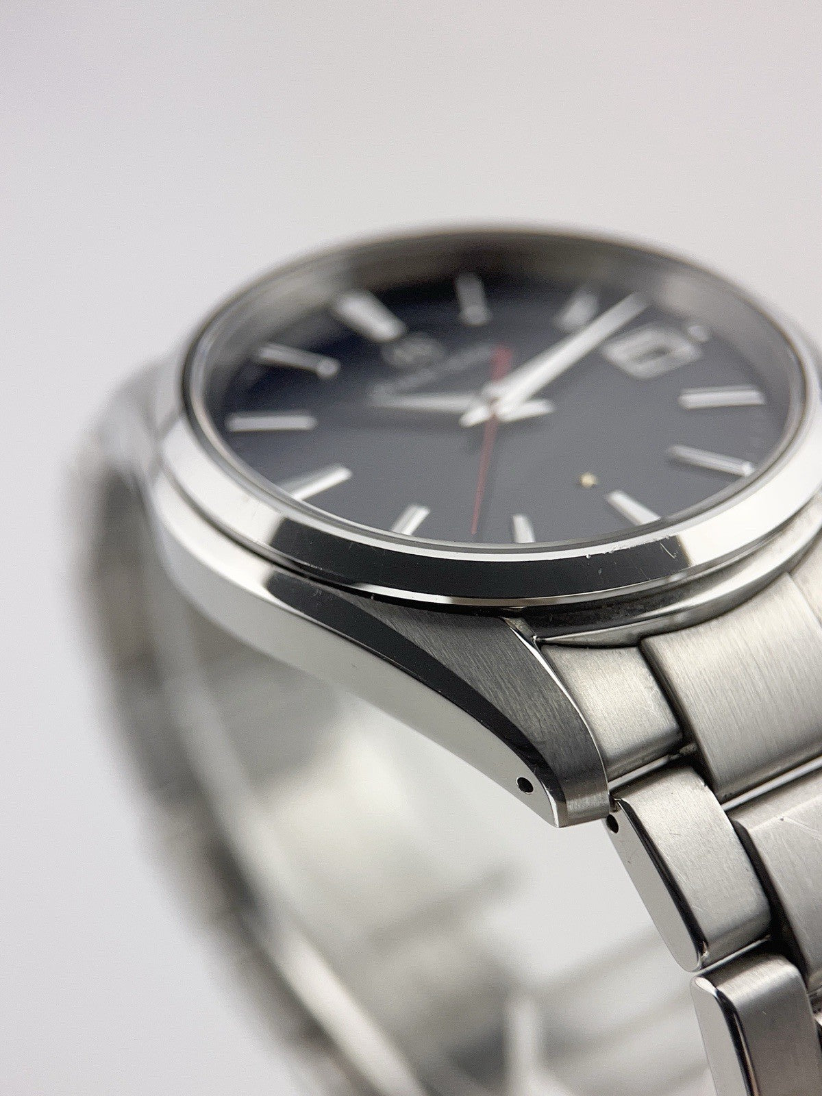 Grand Seiko Stainless Steel Blue Dial 40mm Quartz Movement Mens Watch SBGP007