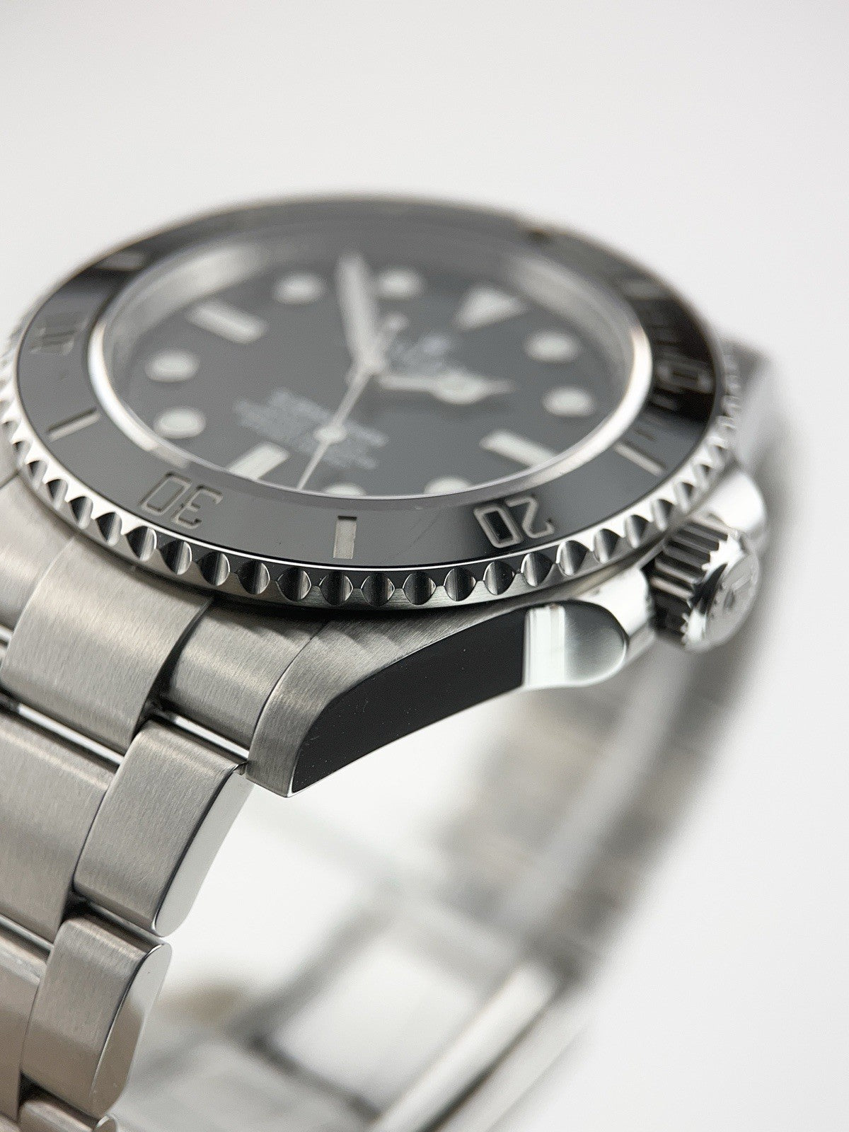 Rolex Submariner Stainless Steel Black Dial 41mm Automatic Men's Watch 124060
