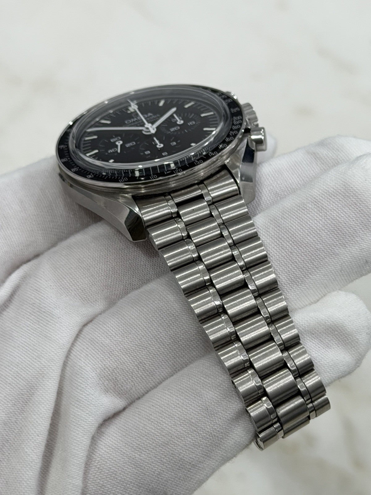 Omega Speedmaster Moonwatch 42mm Black Dial Sapphire 310.30.42.50.01.002