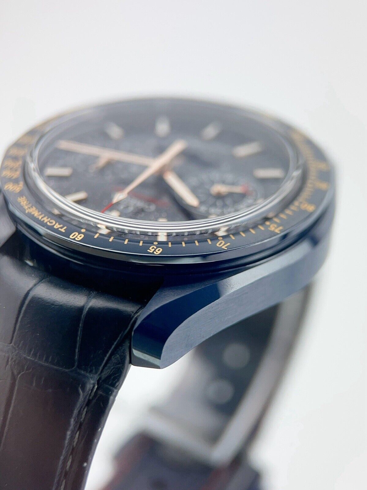 Omega Speedmaster Moonwatch Blue Side Of The Moon Chrono 304.93.44.52.03.002