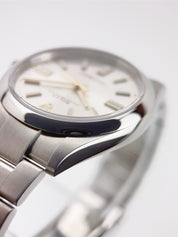 Rolex Oyster Perpetual 1243000