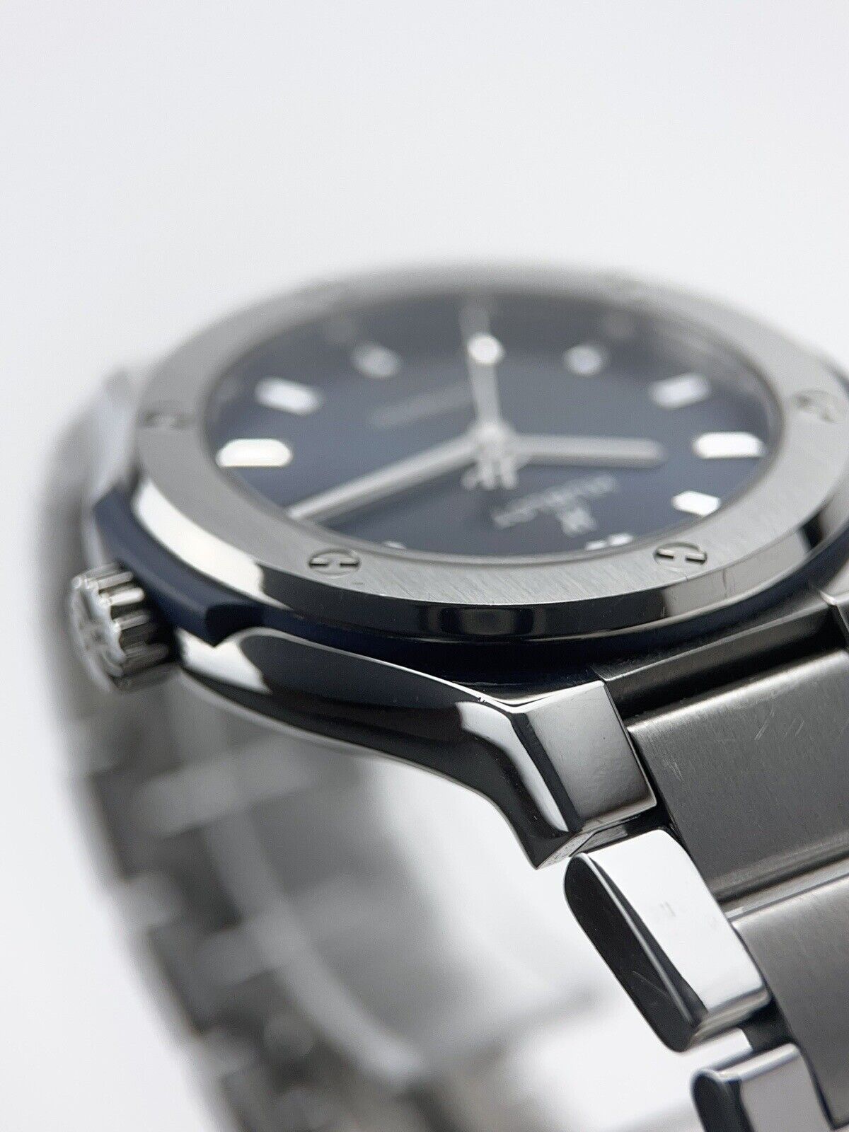 Hublot Classic Fusion Titanium 585.NX.7170.NX Titanium Casing Blue Dial