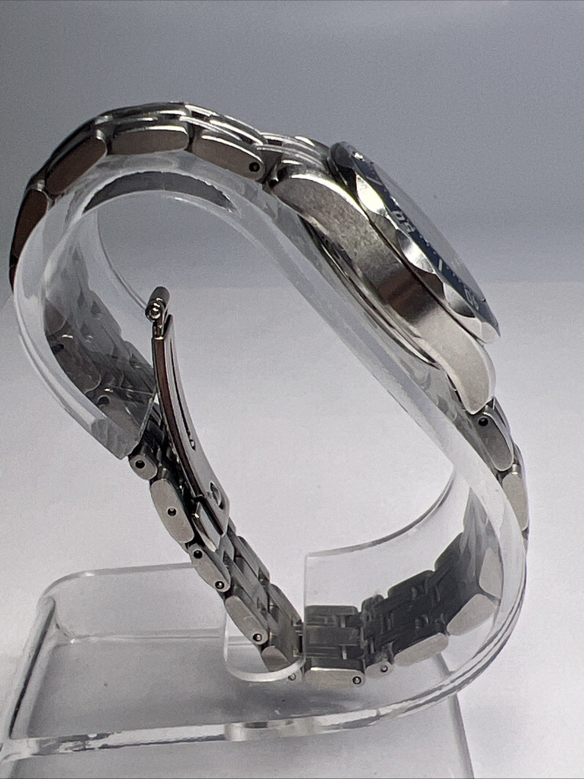 Omega Seamaster Ladies 300M Quartz Movement Watch Blue Dial Ref. 596.1505