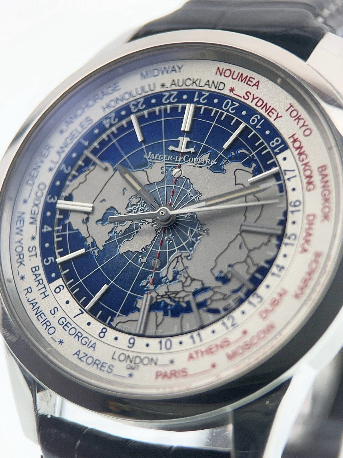 Jaeger-LeCoultre Stainless Steel Blue Dial 41.6mm Automatic Men's Watch Q8108420