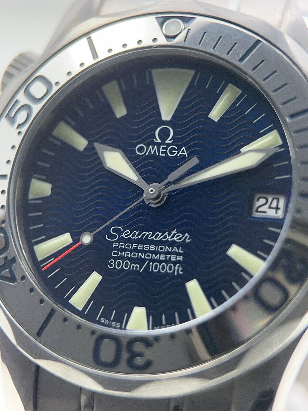 Omega Seamaster Diver 300m Mid Size Steel Blue 36mm Automatic Mens Watch 2253.80