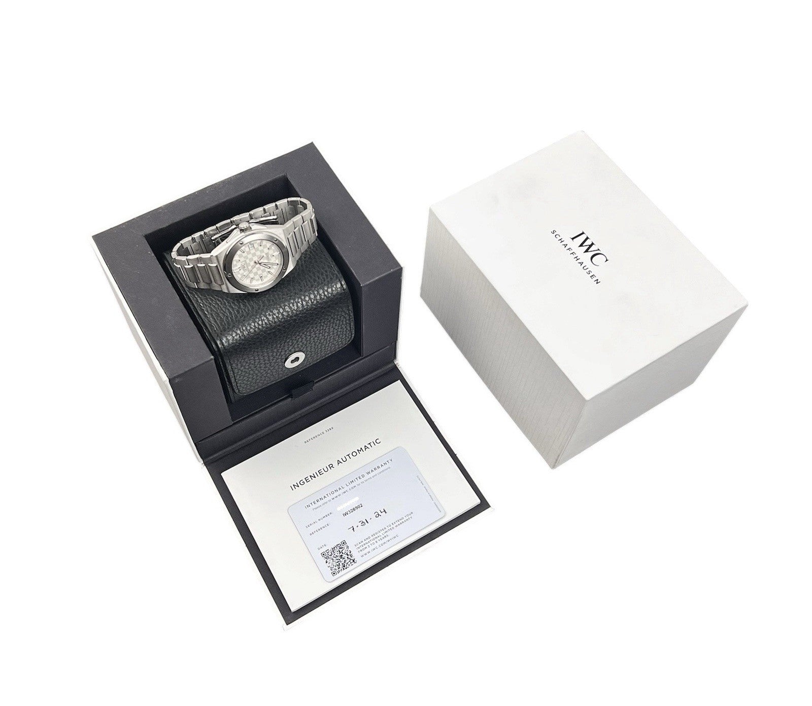 IWC Ingenieur Date White Dial Steel 40mm Automatic Men’s Watch IW328902