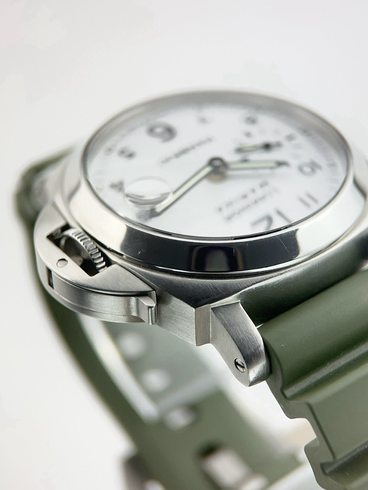 Panerai Luminor Marina Steel White Dial 40mm Automatic Men's Watch PAM0049