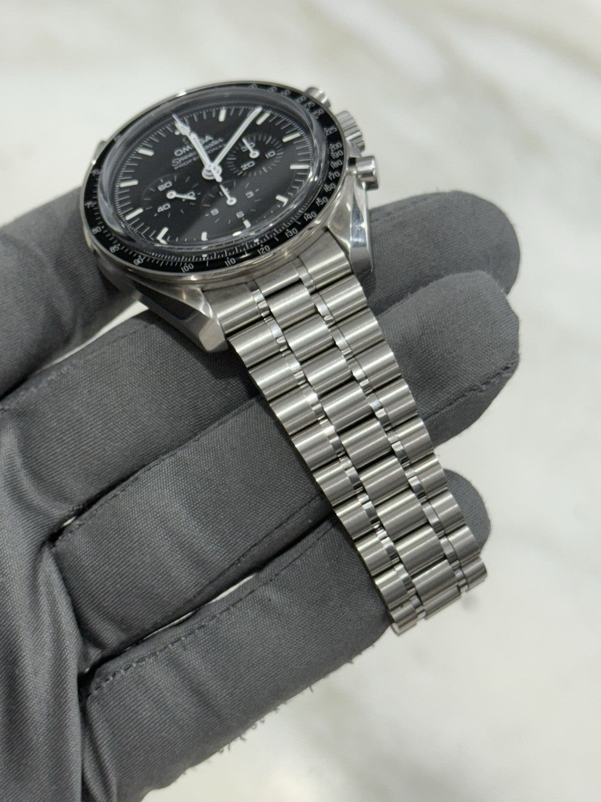 2023 Omega Speedmaster Moonwatch 42mm Black Dial Sapphire 310.30.42.50.01.002