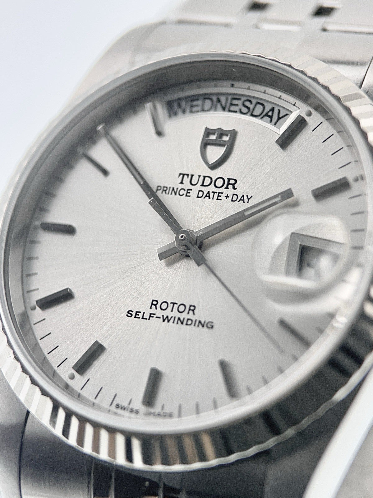 Tudor Prince Date 76214