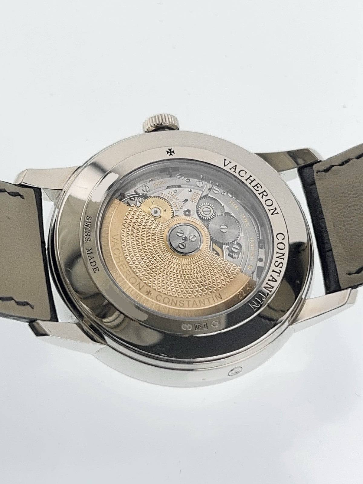 Vacheron Constantin Patrimony 18k White Gold White Dial 42.5mm Automatic 86020