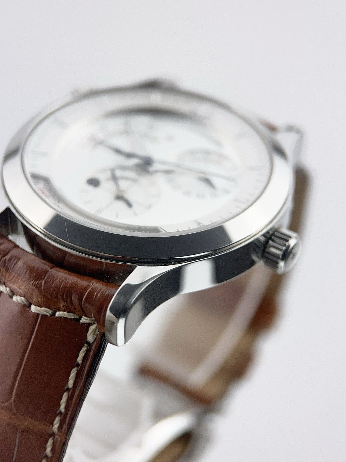 Jaeger LeCoultre Stainless Steel Silver Dial 38mm Automatic Men's Watch 142.8.92