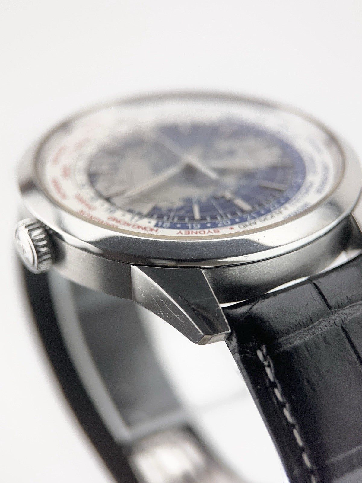 Jaeger-LeCoultre Stainless Steel Blue Dial 41.6mm Automatic Men's Watch Q8108420