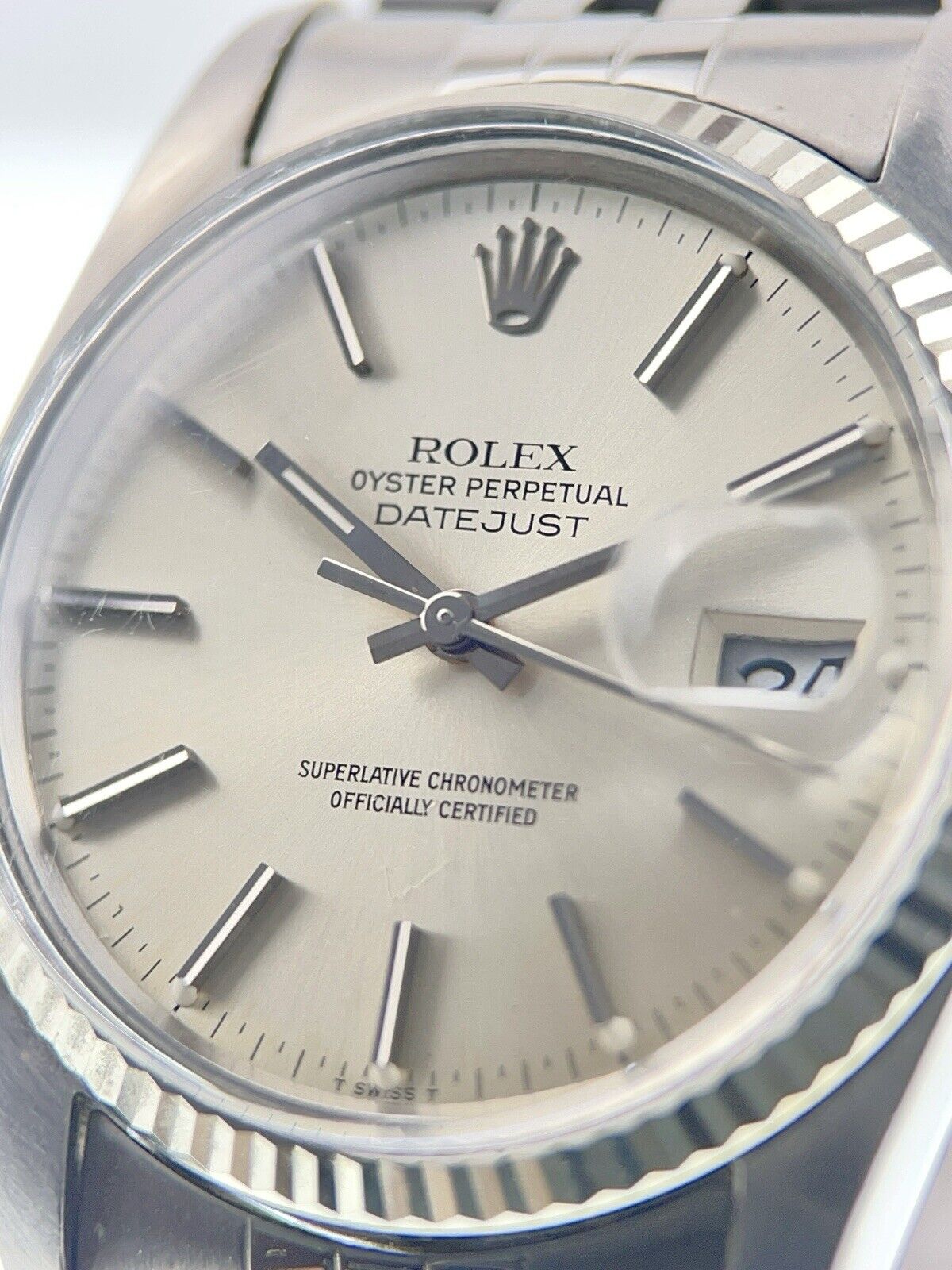 Rolex Datejust Stainless Steel Silver Color Dial 36mm Automatic Mens Watch 16014