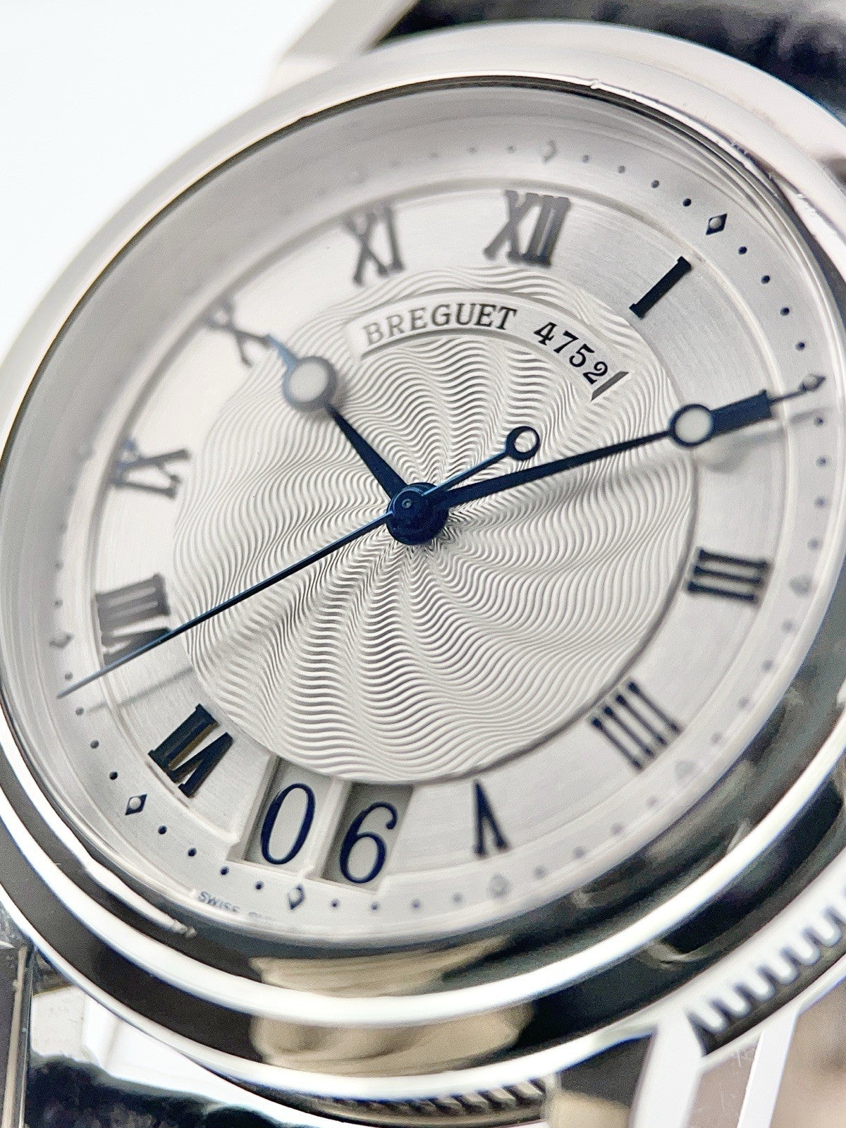 Breguet Marine Date Stainless Steel Silver Dial 39mm Automatic Men’s Watch 5817
