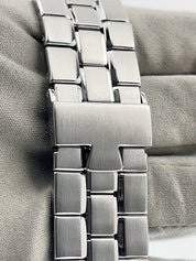 Vacheron Constantin Overseas Steel Black Dial 37mm Automatic Men’s Watch 42040