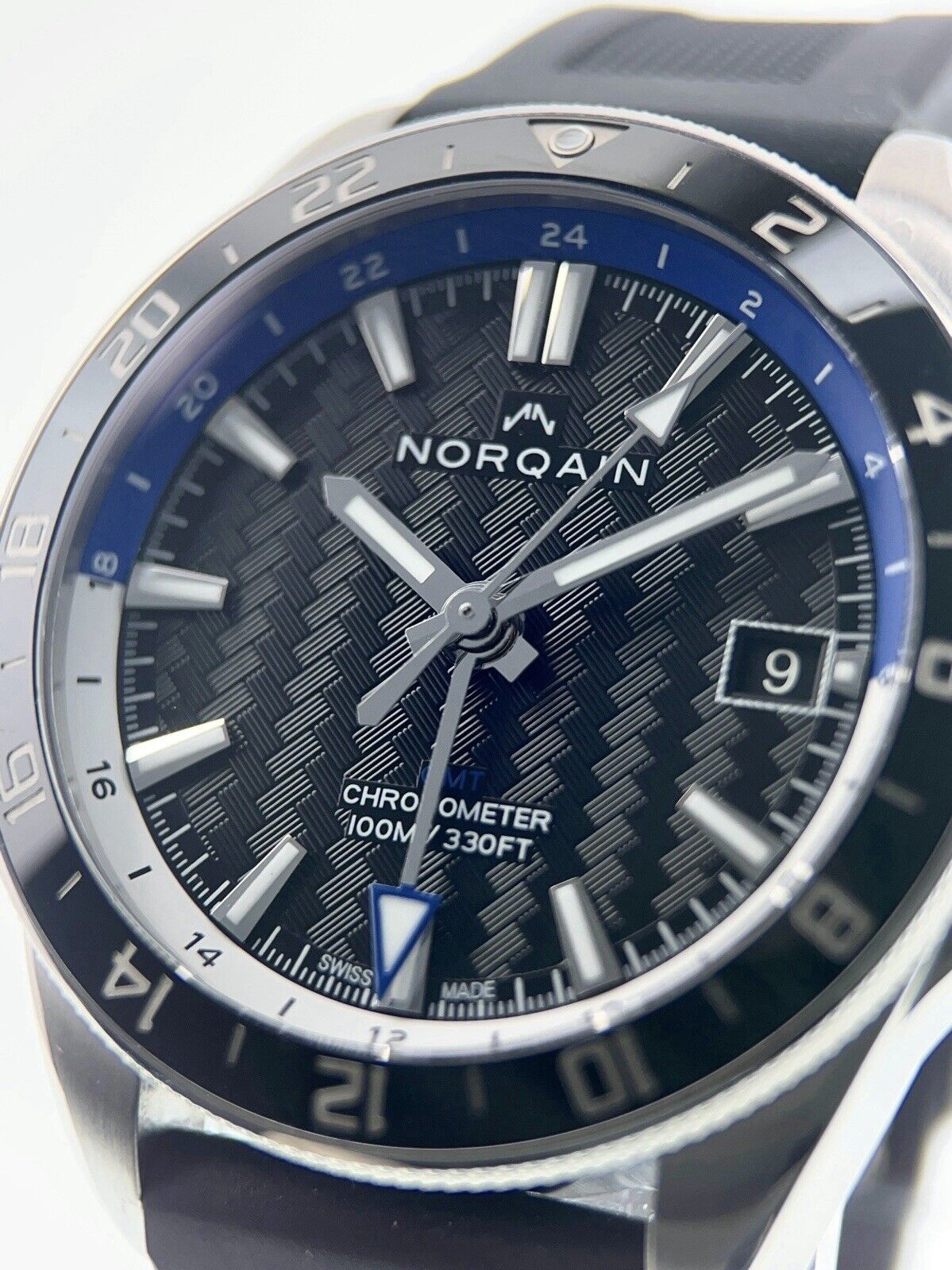 Norqain Neverest Stainless Steel Black Dial 41mm Automatic Men’s Watch NN1100