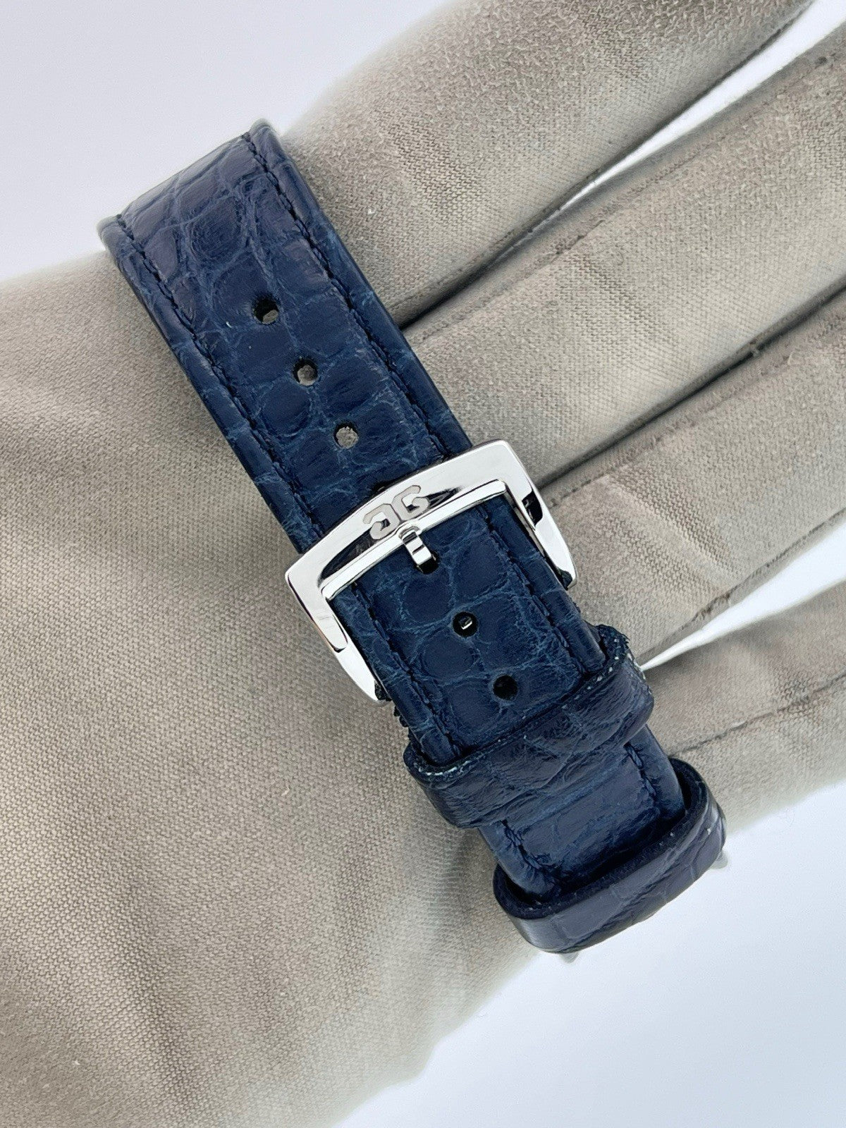 Glashutte Original Sixties Steel Blue Dial 39mm Automatic Mens 1-39-52-06-02-04