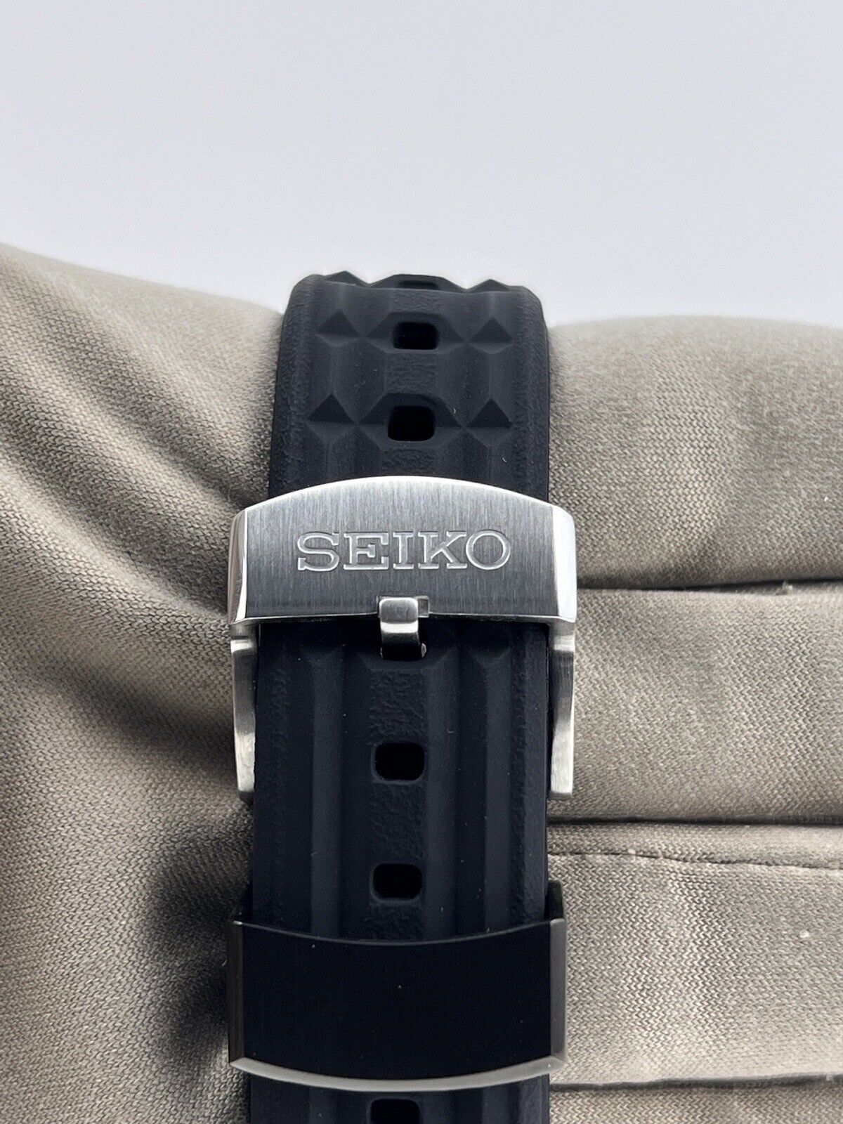 Seiko Prospex 1968 Diver Limited Edition Save The Ocean Black Dial Watch SLA057