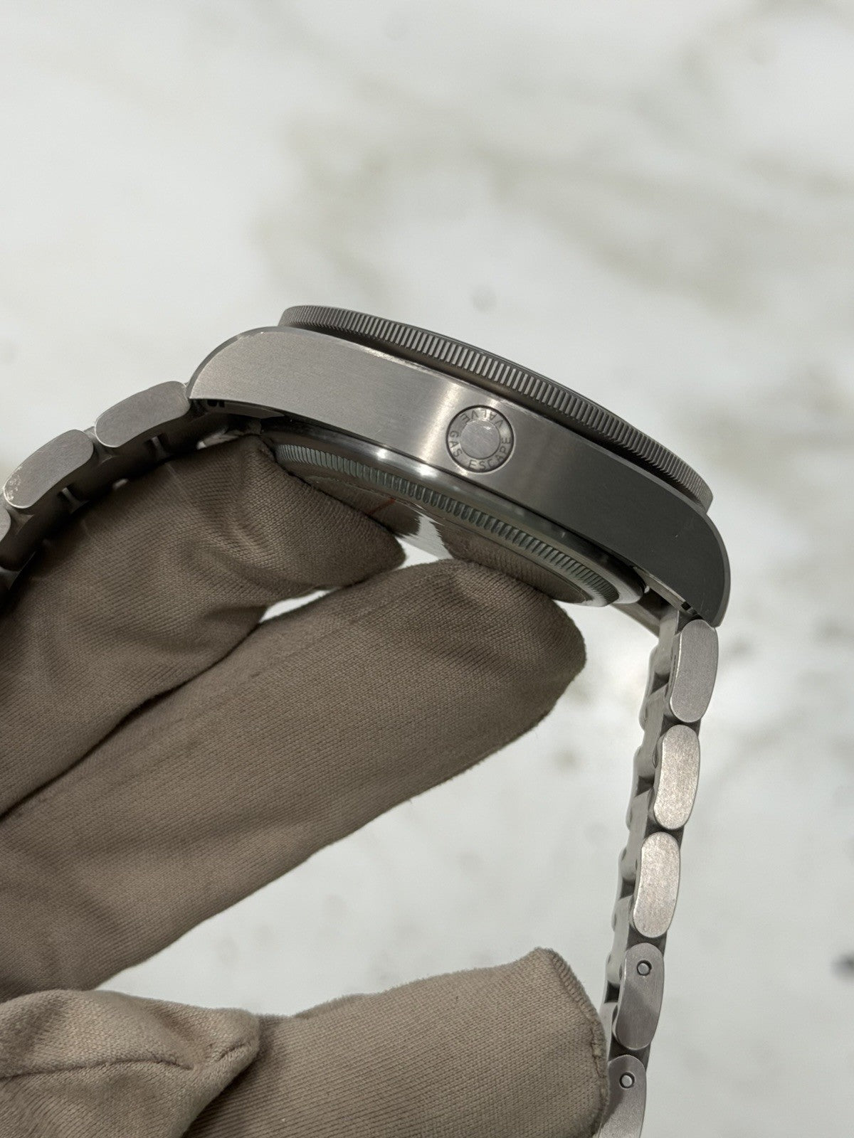 2020 Tudor Pelagos Date Black Dial Titanium Men's Watch 25600TN - Box & Papers