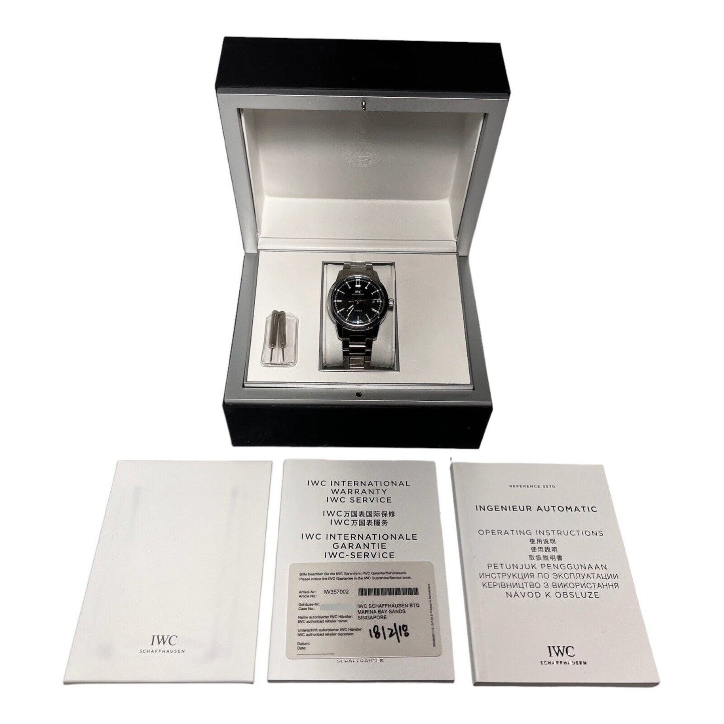 IWC Ingenieur IW357002 Automatic 40mm Black Dial Stainless Steel Men Watch B&P