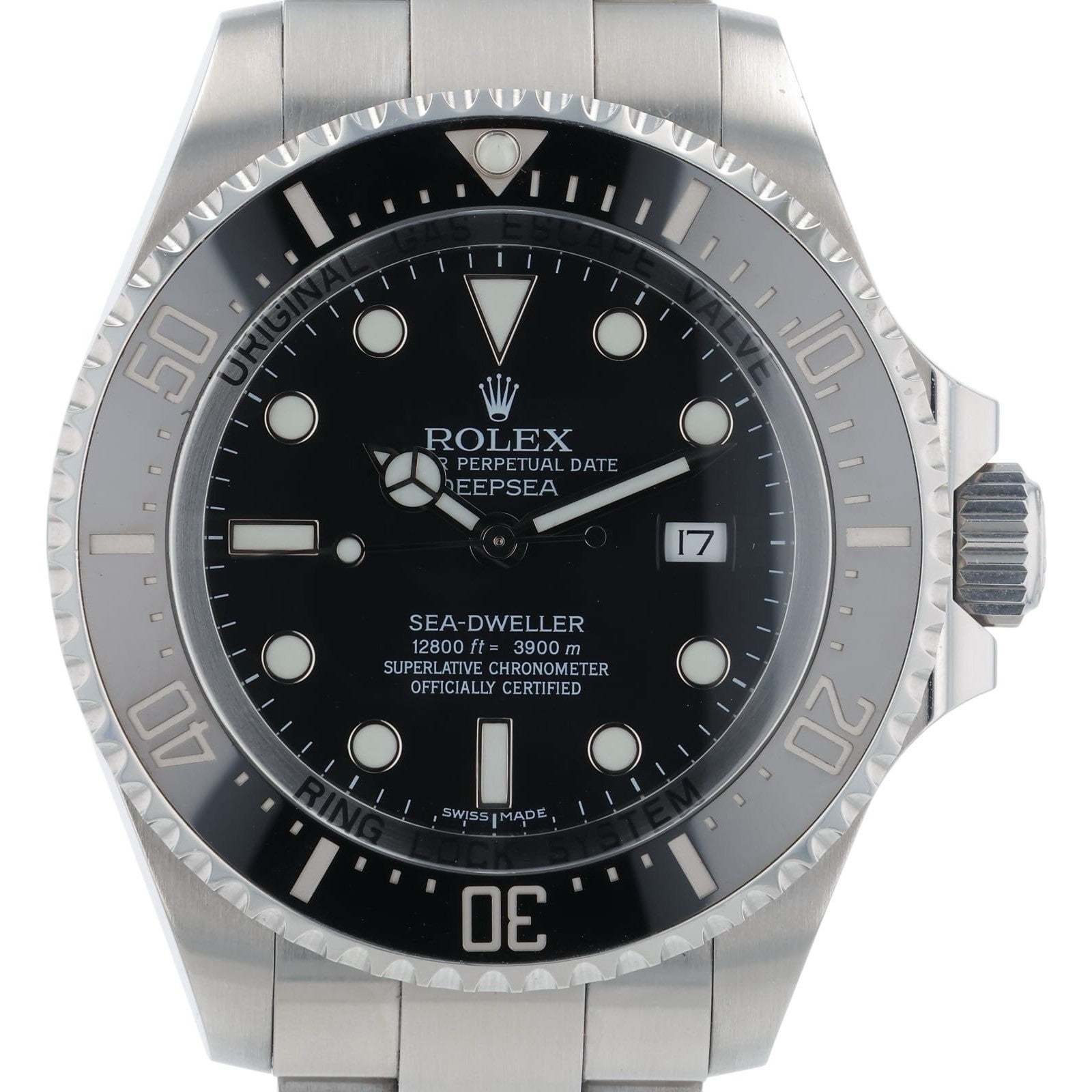 Rolex Sea-Dweller Stainless Steel Black Dial 44mm Automatic Mens Watch 116660