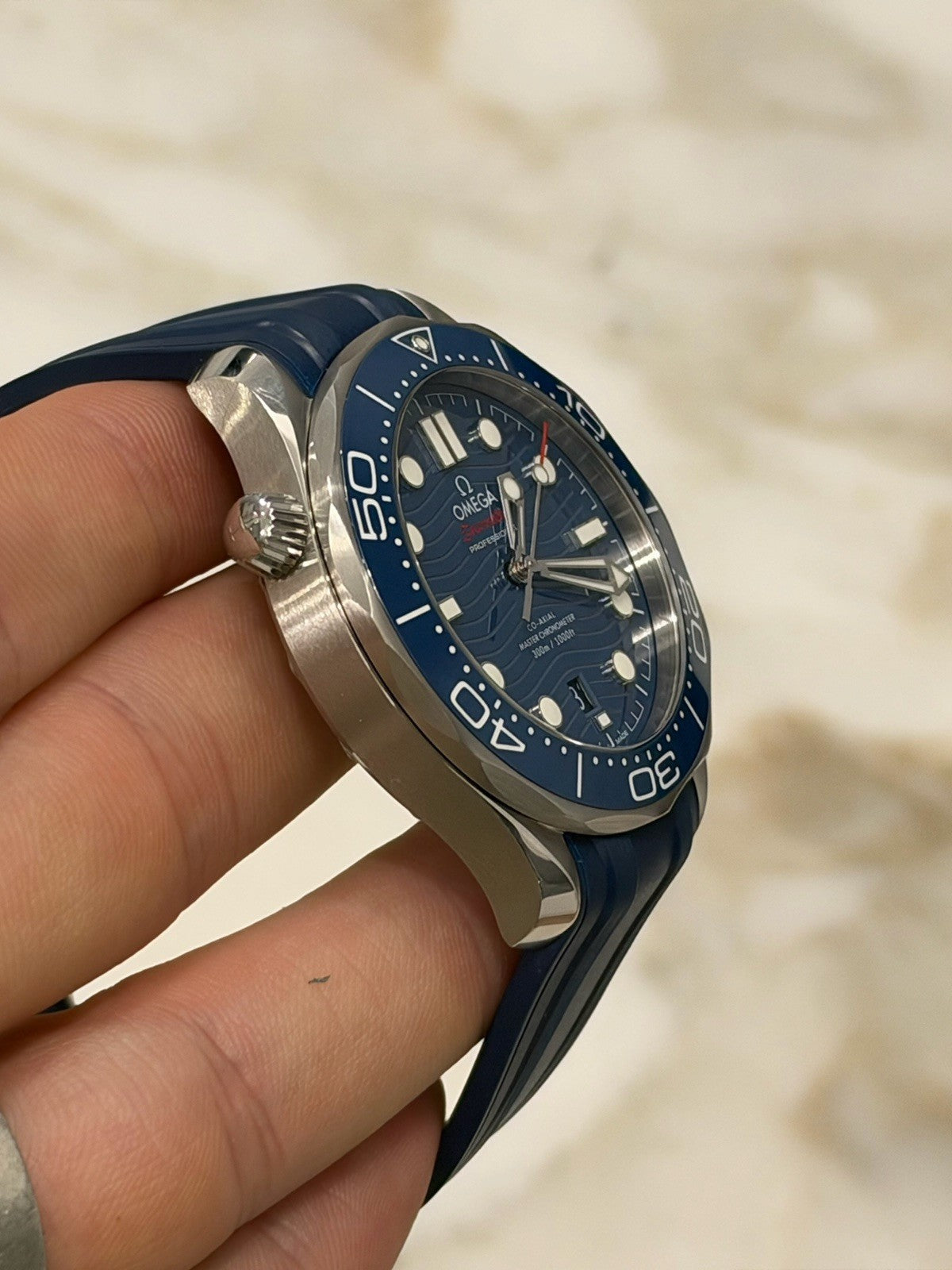 Omega Seamaster Wave 300m Blue Ceramic Men's Watch 210.32.32.42.20.03.001