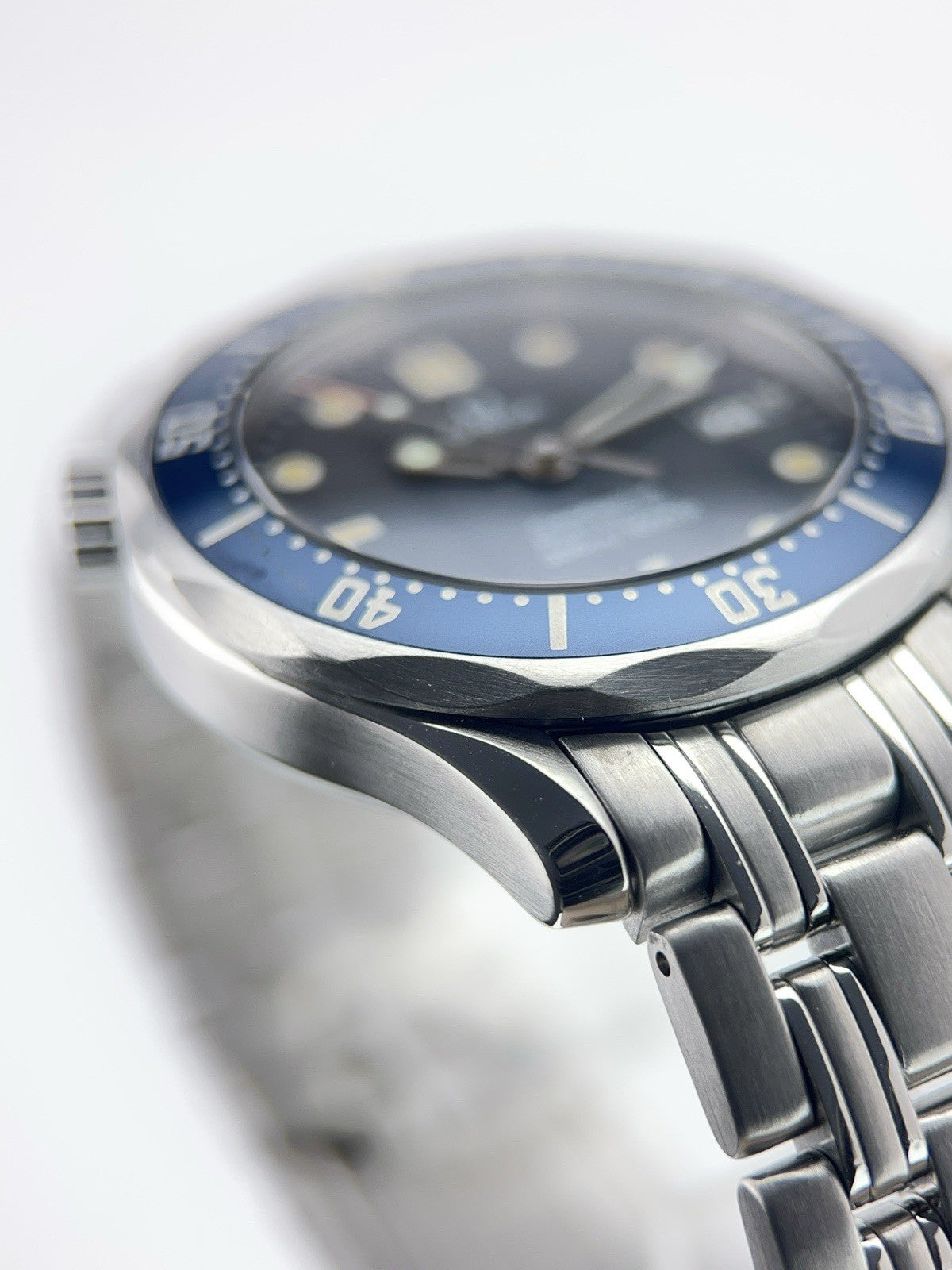 Omega Seamaster Steel Blue Dial 36mm Quartz Movement Men’s Watch 2561.80.00