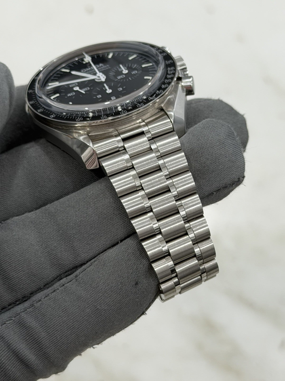 2024 Omega Speedmaster Moonwatch 42mm Black Sapphire Watch 310.30.42.50.01.002