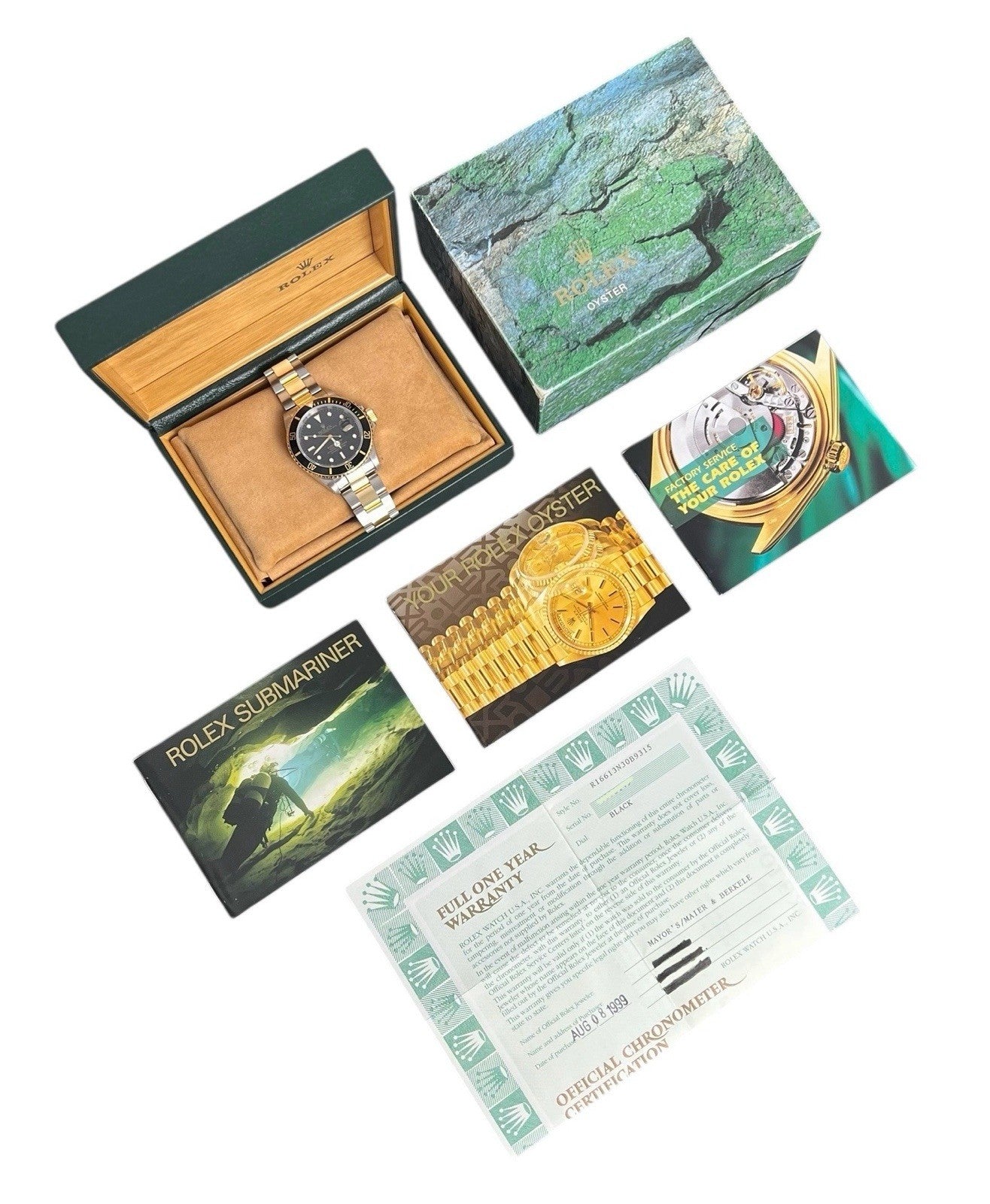 Rolex Submariner Date Gold & Steel Black Dial 40mm Automatic Men’s Watch 16613LN