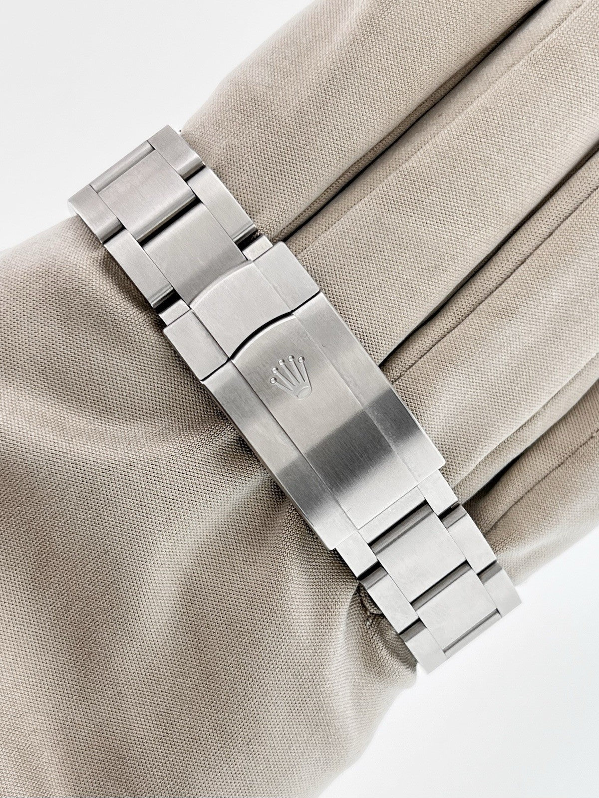 Rolex Oyster Perpetual 1243000