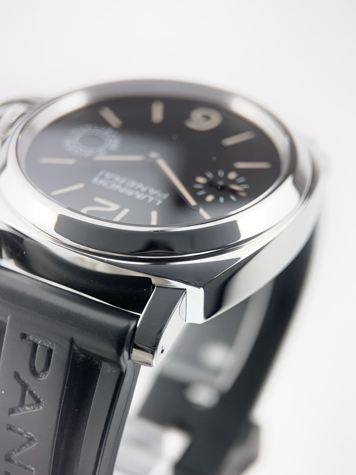Panerai Luminor Stainless Steel Black Dial 44mm Manual Wind Men's Watch PAM00590