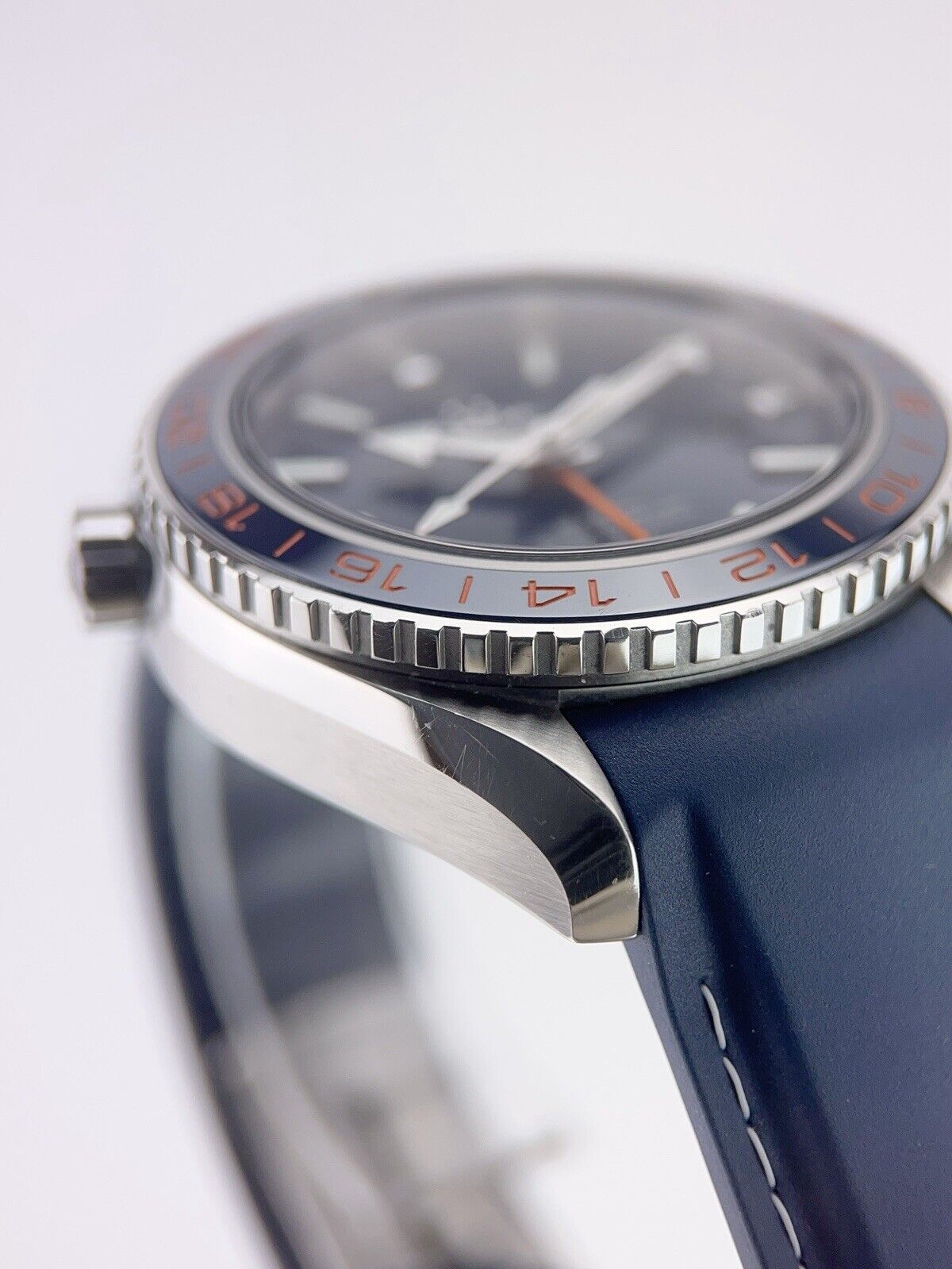 Omega Seamaster Planet Ocean Steel Blue Dial 43.5mm Auto 232.32.44.22.03.001