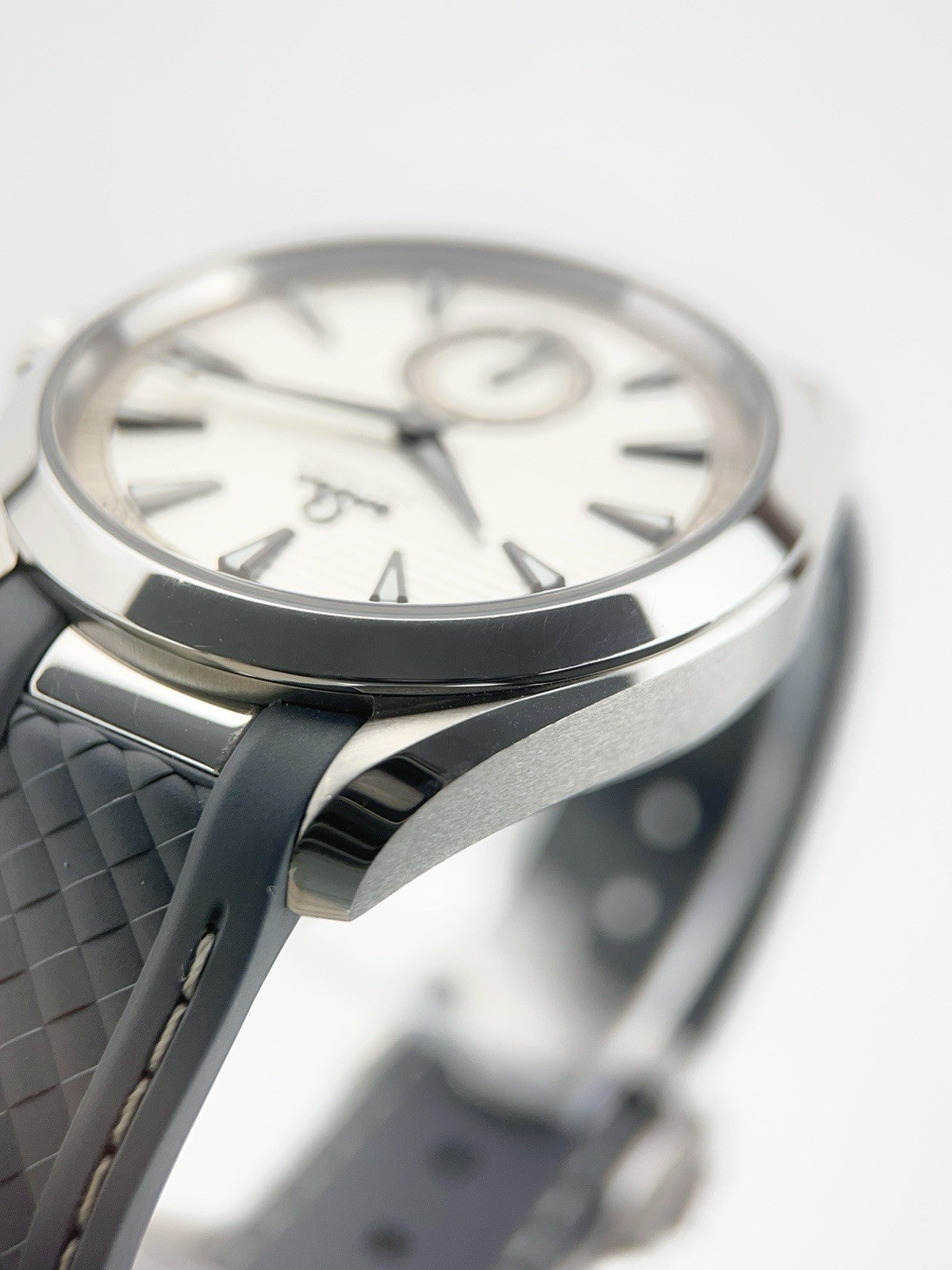 Omega Seamaster 220.12.41.21.02.005