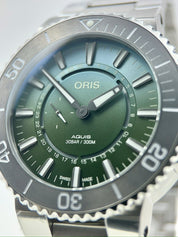 Oris Aquis Dat Watt LE Stainless Steel 43.5mm Automatic Men’s Watch 7734