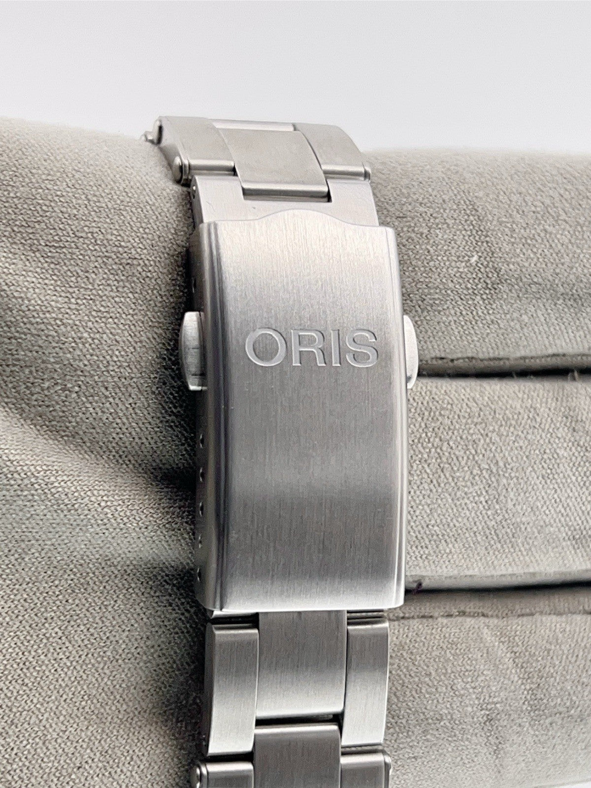 Oris Divers Sixty-Five 60th Anniversary Edition 733 7772